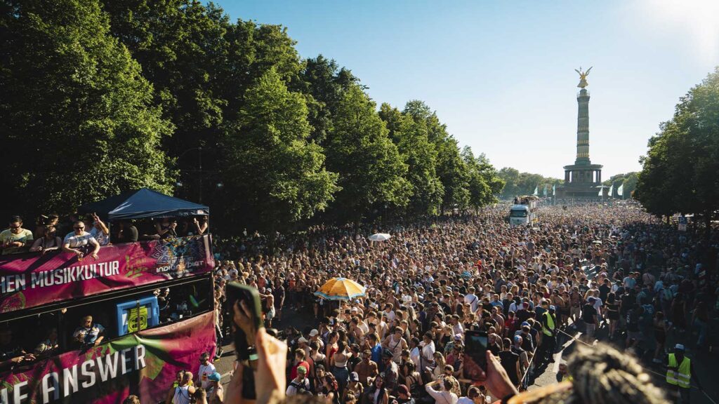 blogindlæg-regionalholdt-rave-the-planet